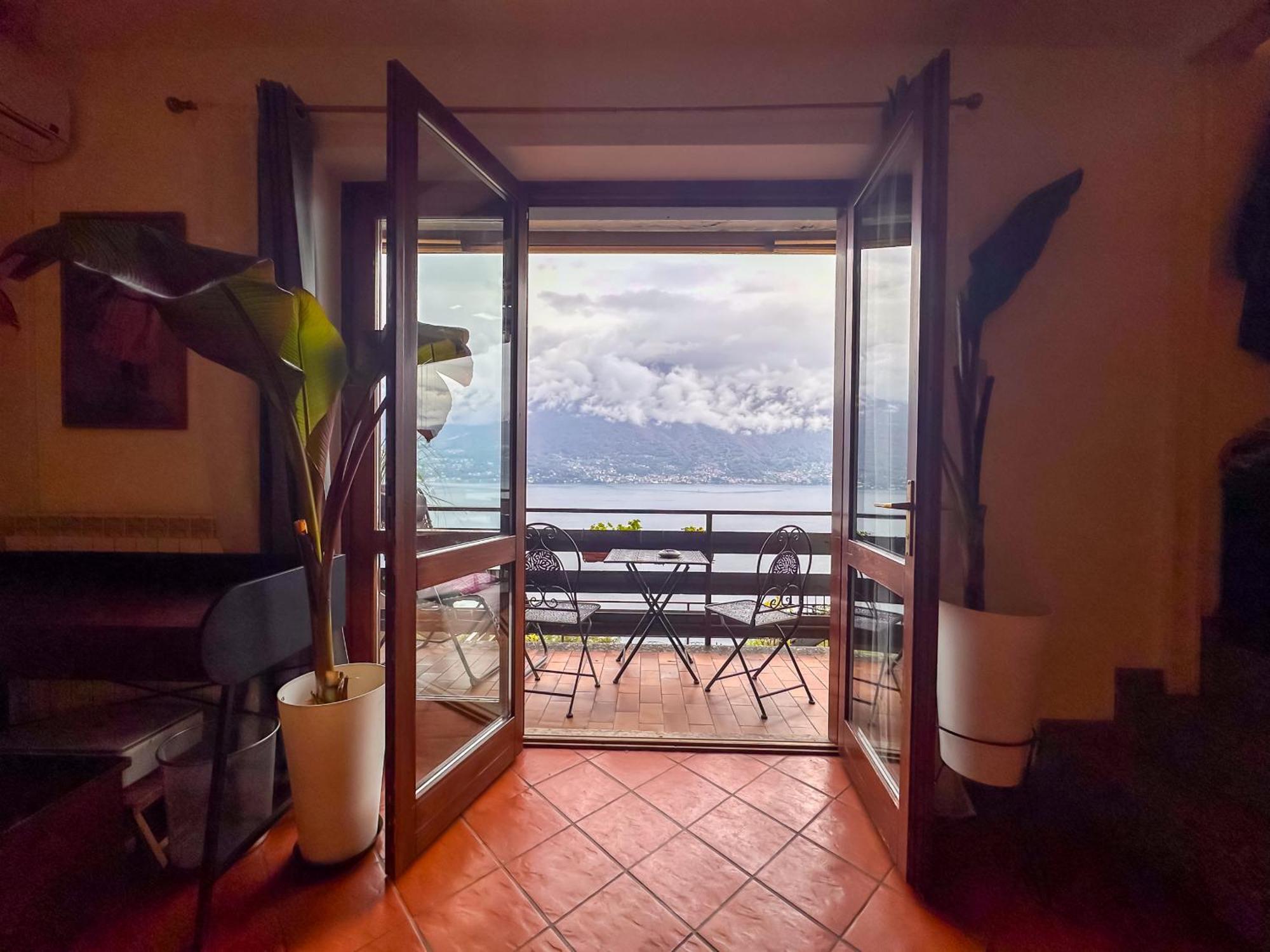 Appartamento A Due Passi Dal Lago Con Box Dorio Exterior photo