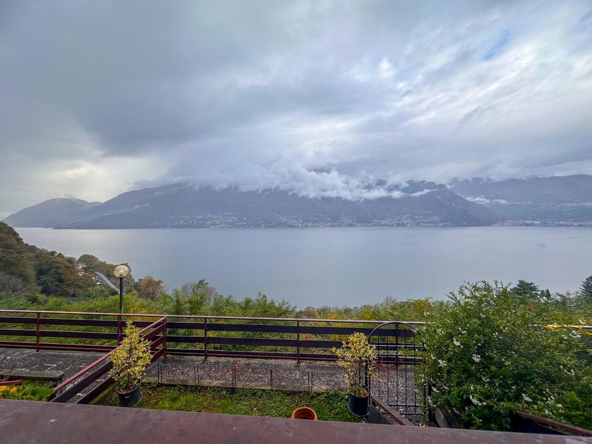 Appartamento A Due Passi Dal Lago Con Box Dorio Exterior photo