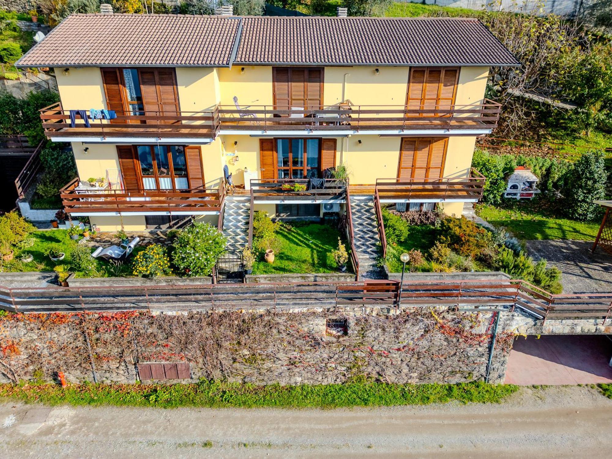 Appartamento A Due Passi Dal Lago Con Box Dorio Exterior photo
